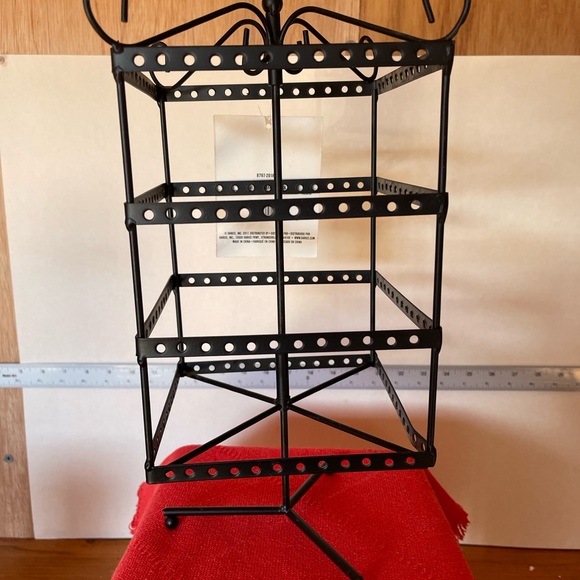 Darice Black Metal Rotating Jewelry Display Revolving Earring Display - Picture 5 of 13